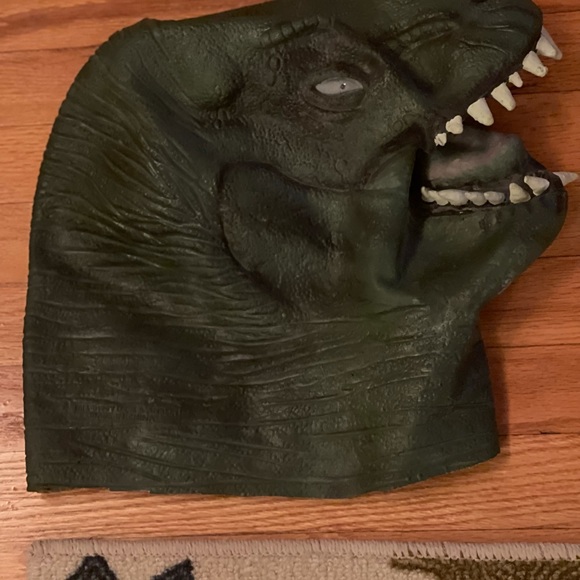 Vintage 1997 Jurassic Park T-Rex Dinosaur Halloween mask - Picture 6 of 7